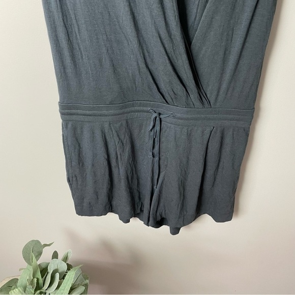 [Helmut Lang] Women's Dark Gray Elastic Waist  Draped Neck Sleeveless Romper - Picture 3 of 9
